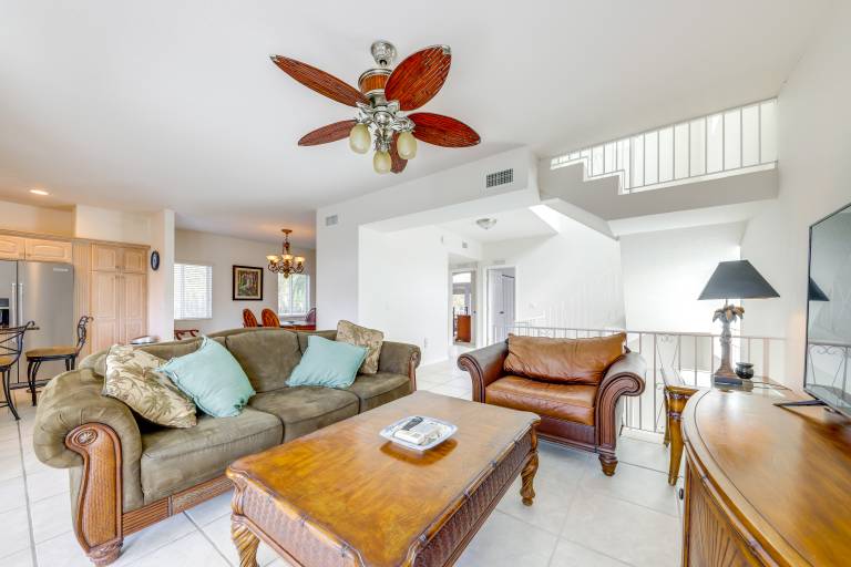 Spacious Canal-Front Home: Florida Keys Gem — photo 5