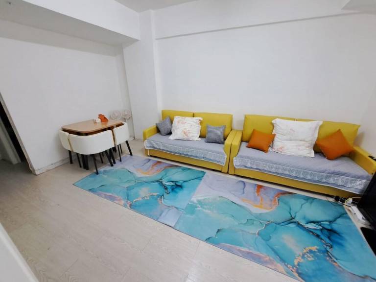 Vacation home | Near Temple Street | Pet-friendly — photo 2