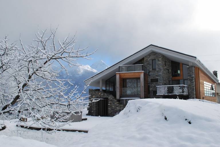 Chalet Arc 2000