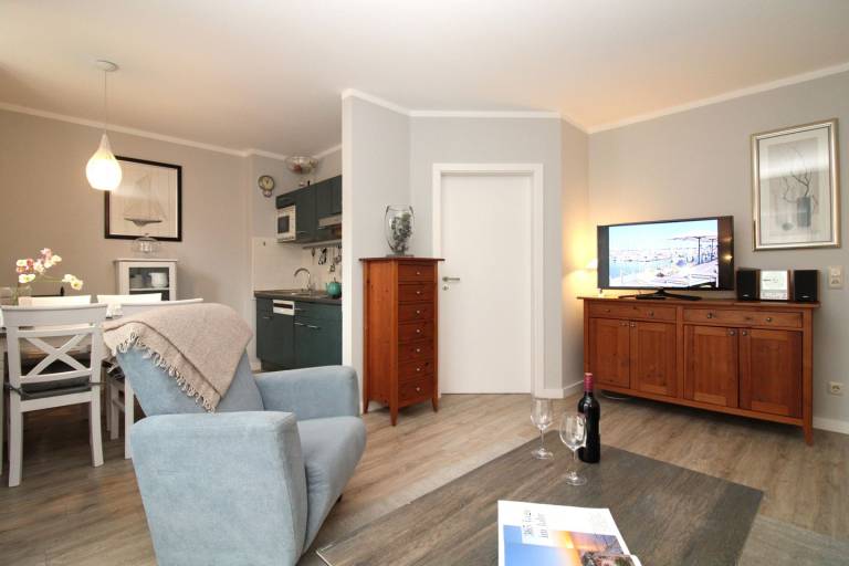 Appartementanlage Strandjuwel WE 234: strandnahe 2-Zimmer-Fewo mit Terrasse — photo 2