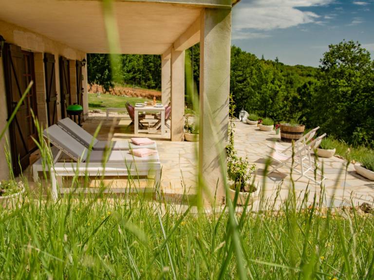 Vacation home with patio | Pet-friendly — photo 5
