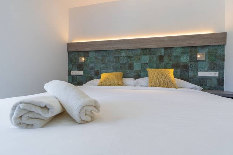 Hostel Santa Eulària des Riu