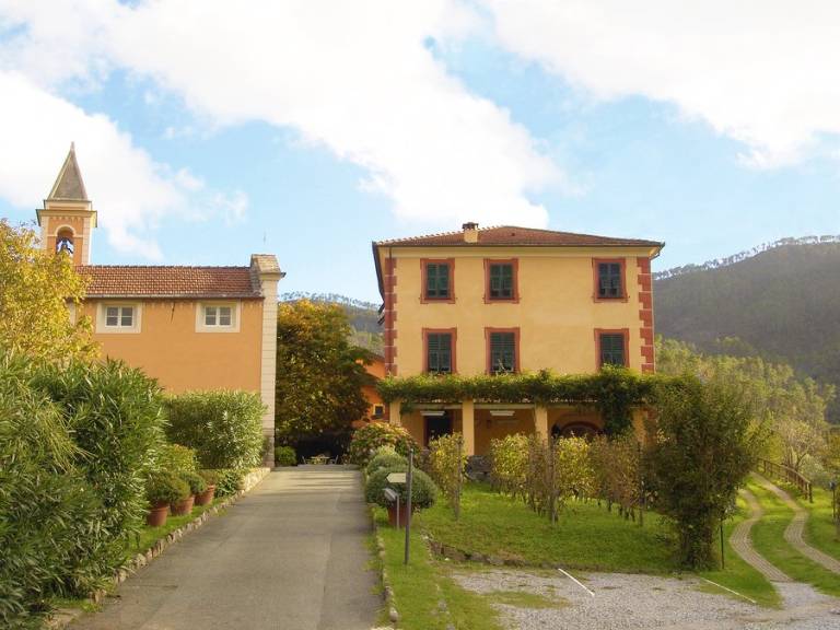 Farmhouse  Levanto