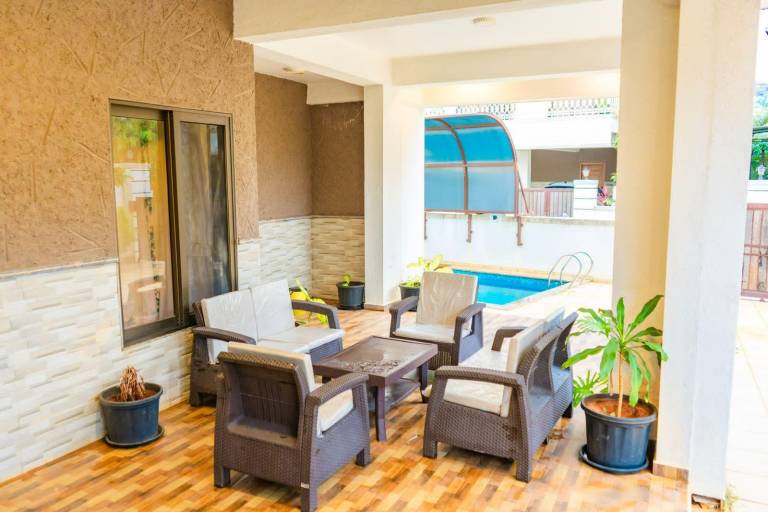 Villa with 2 rooms for 10 persons — photo 4