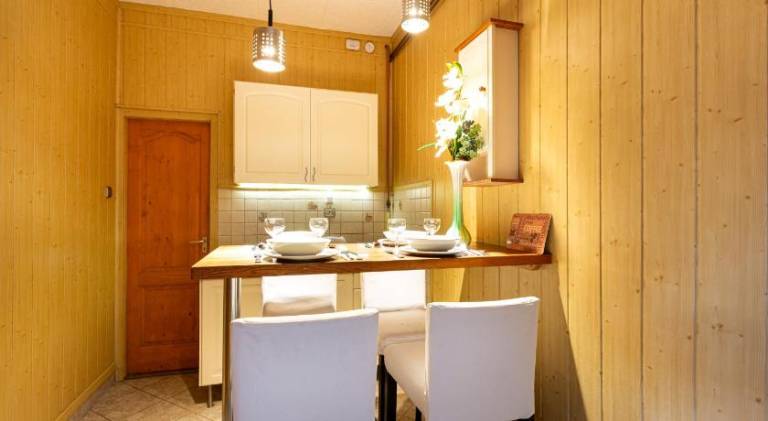 Rental apartment with 2 rooms for 5 persons — photo 2