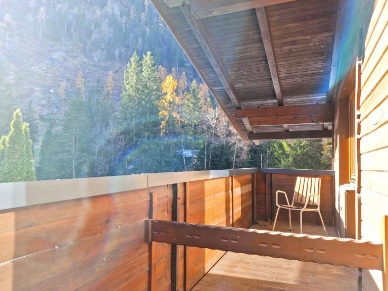 Vacation home with patio, yard & barbeque — photo 5