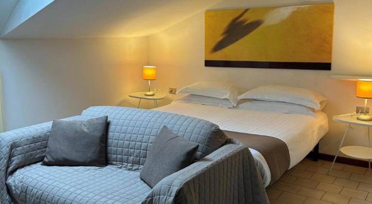 Serviced apartment with garden in Parma