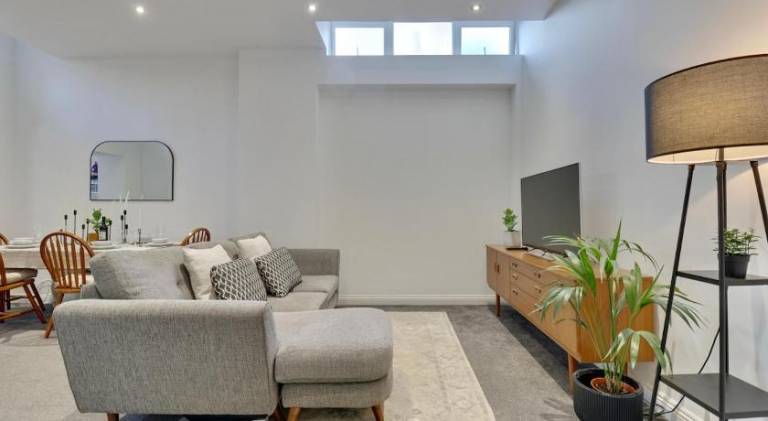 Vacation home with 1 room for 6 persons in Portsmouth