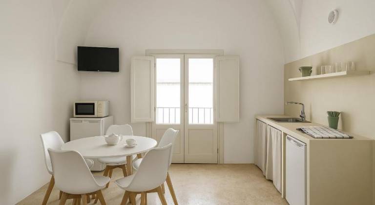 Holiday apartment with patio — photo 3