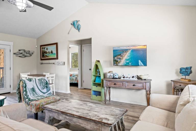 Children-friendly charming house with yard & grill | Beach nearby | Pets allowed — photo 3