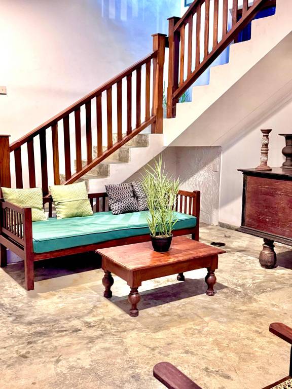 Coastal Cloud Backpackers Villa in Unawatuna