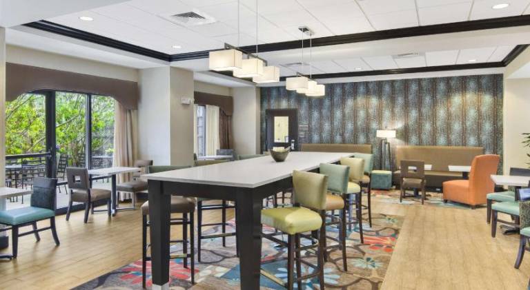 Hampton Inn Columbia I-20/Clemson Road — photo 2