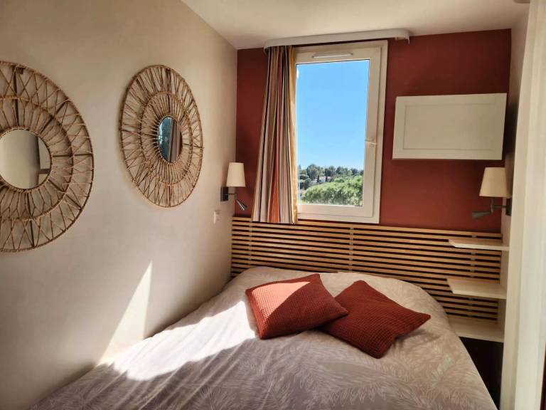 Holiday apartment with terrace & jacuzzi — photo 5