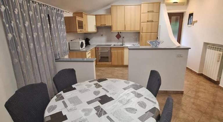 Rental apartment with 2 rooms for 4 persons in Umag