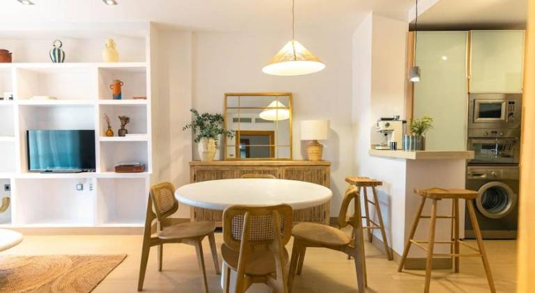 Holiday apartment with pool | Dogs allowed in Roquetas de Mar