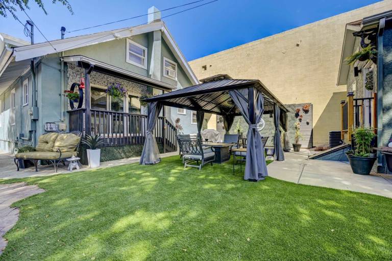 6BR Stylish Home Hot Tub Games Near Old Colo in Colorado Springs, CO