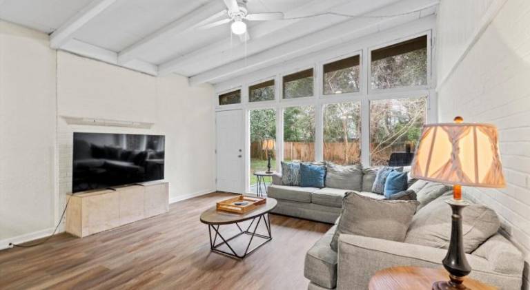Vacation home with 3 rooms for 6 persons in Jacksonville, FL