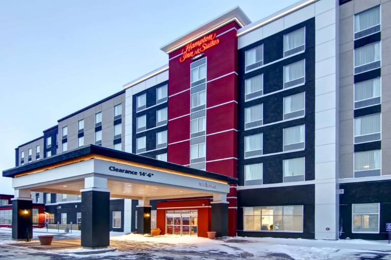 Hampton Inn & Suites by Hilton-Grande Prairie, Alberta in Grande Prairie, AB