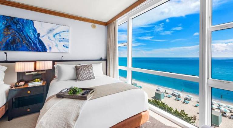 Family-friendly serviced apartment with yard, jacuzzi & sauna | Close to the beach | Perfect for remote work | Pet-friendly — photo 2