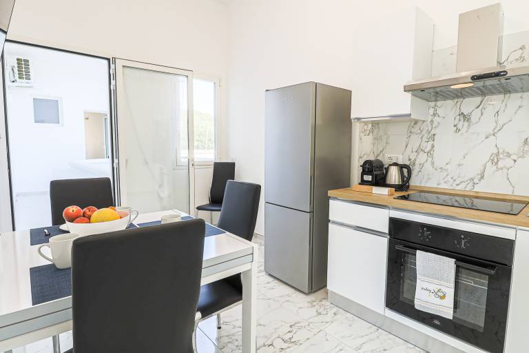 Apartment | Sea view — photo 4