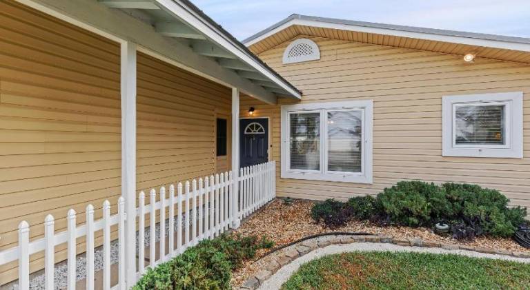Vacation home with 3 rooms for 7 persons in Daytona Beach Shores, FL