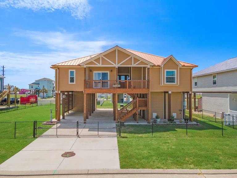 Copper Top in Galveston, TX