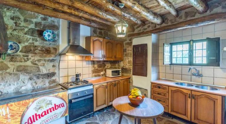 Charming Villa in Montefrio with Private Pool — photo 4