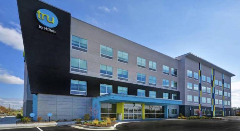 Tru by Hilton Winchester — photo 4