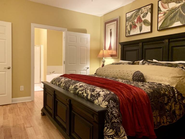 Condo  Winterville