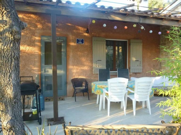 Gite with BBQ & garden — photo 5