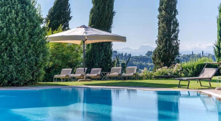 Charming holiday apartment with patio, garden & pool | Pet-friendly in San Miniato