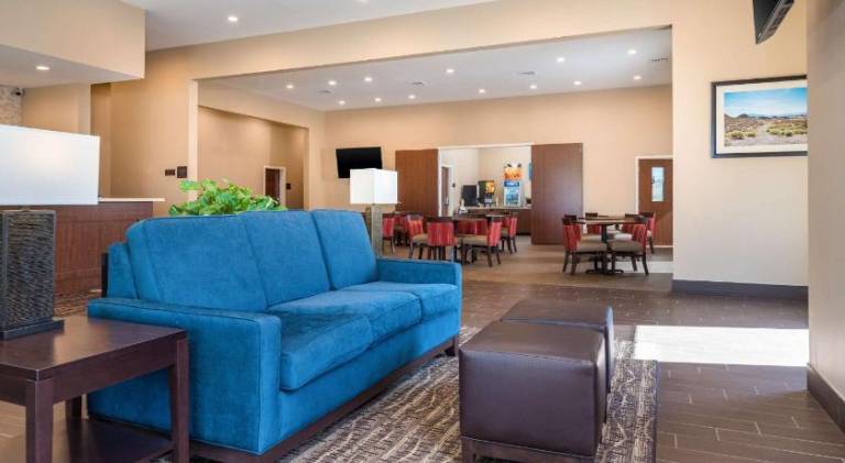 Comfort Inn Tonopah — photo 2