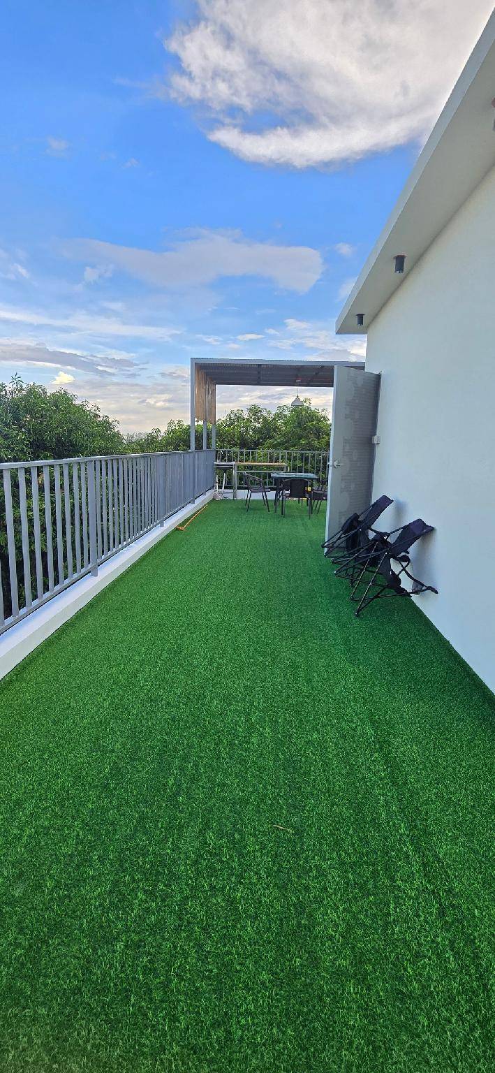 House with BBQ & pool — photo 4