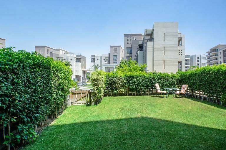 Vesta Luxury Apt 2Br Cfc I