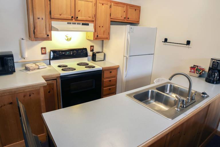 Cabin with terrace — photo 4