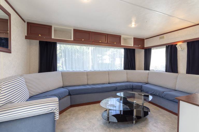 Child-friendly pleasant mobile home with terrace, heated pool & jacuzzi | Close to the beach | Pet-friendly — photo 5