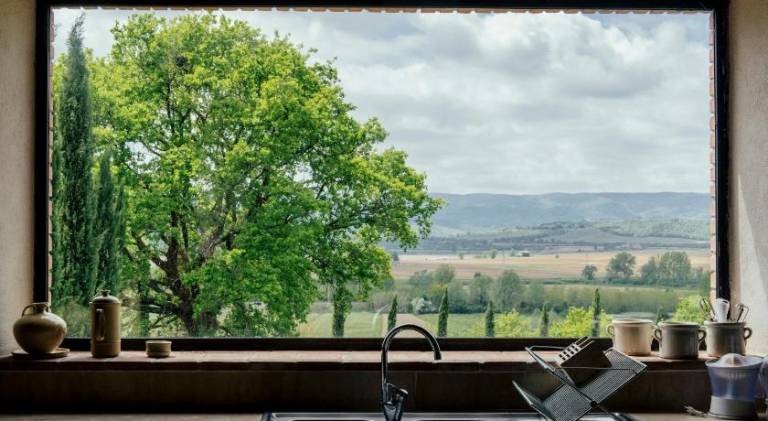 Farm with terrace, barbecue & garden — photo 5