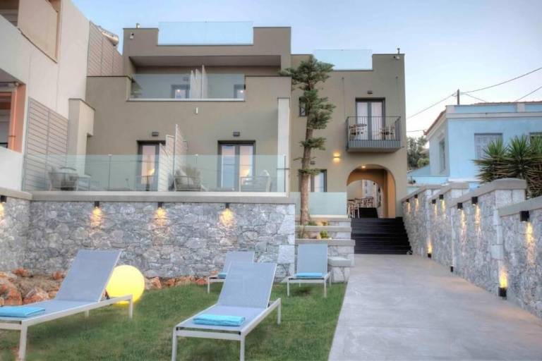 Aparthotel Agia Marina