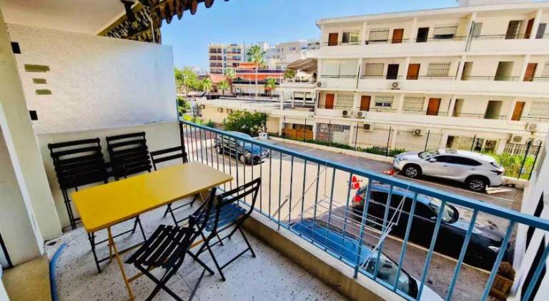 Appartement T3 lumineux - 6 pers - Hypercentre - Climatise - Gare SNCF a 200 m - Parking prive - Mer — photo 4