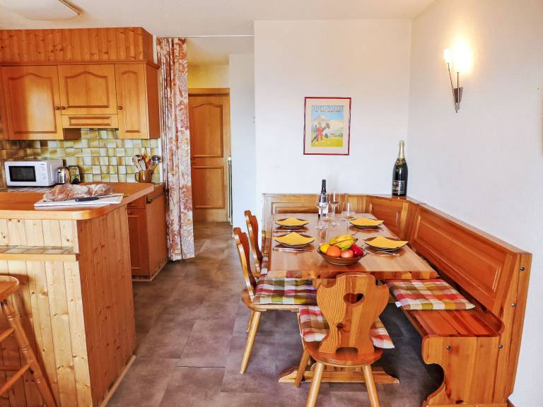 Apartment with sauna & patio | Mountain view — photo 5