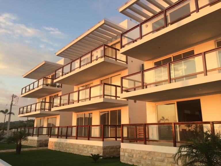 Condo Las Palmas