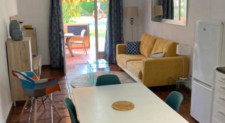 Nice apartment with yard, private pool & patio | Beach nearby | Pet-friendly — photo 5