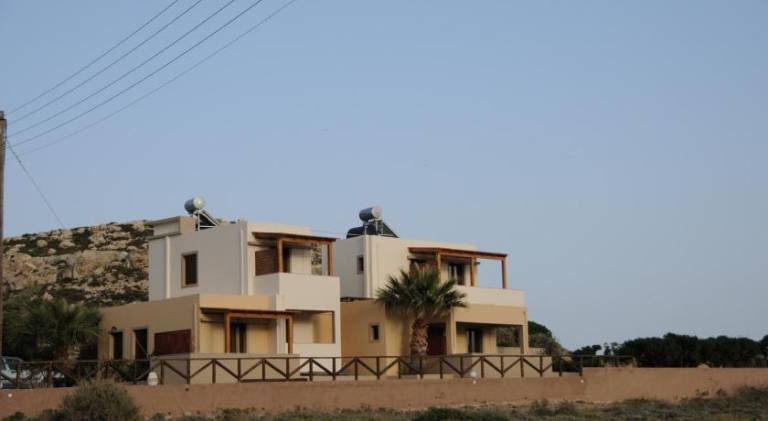 Beautiful holiday apartment with terrace & garden | Close to the beach | Dogs allowed in Ierapetra