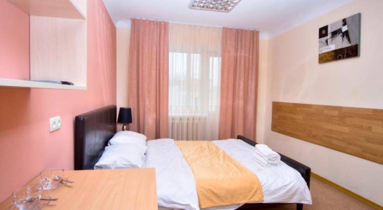 Hostel Podolski Plus