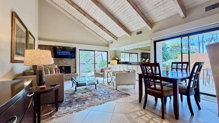 Sophisticated & Chic 1BR Retreat with Chic Style & Modern Comfort – managed by Greenday! — photo 5