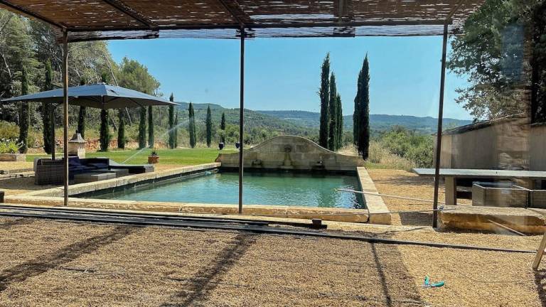 Sumptuous 1704 house with indoor pool in Provence — photo 2