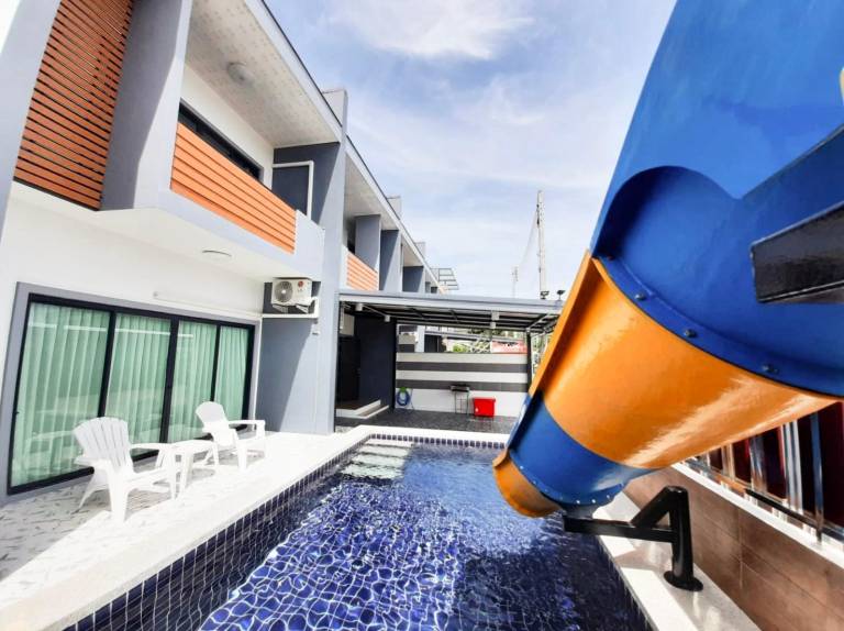 Spacious villa with private pool, barbeque & terrace | Good for workation | Dogs allowed — photo 3