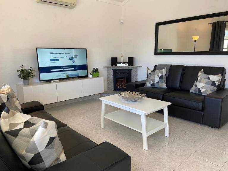 House Tías