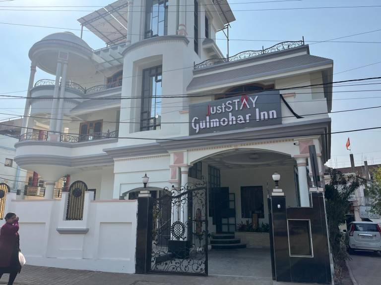 JustSTAY Gulmohar Inn