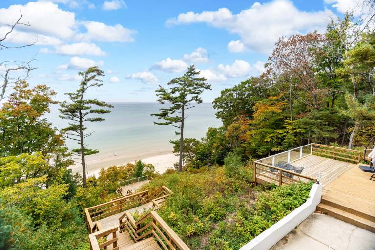 Cottage  Norton Shores